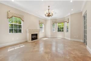 202 Mariner Court, North Palm Beach, FL 33408 Sold 09/25/24