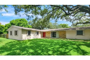 7451 SW 165 Terrace, Palmetto Bay, FL 33157 Sold 09/20/24