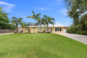 1749 SW Coxswain Place, Palm City, FL 34990 - MLS#R11002739