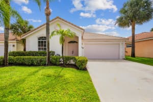 212 Saratoga Boulevard E, Royal Palm Beach, FL 33411 Sold 08/07/24