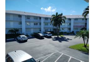5530 N Ocean Boulevard 102, Ocean Ridge, FL 33435 Sold 10/21/24