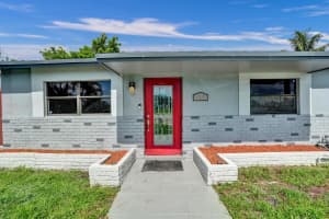 403 SW 71st Avenue, North Lauderdale, FL 33068 Sold 02/11/25