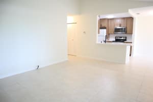 815 W Boynton Beach Boulevard 7-204, Boynton Beach, FL 33426 Sold 09/09/24