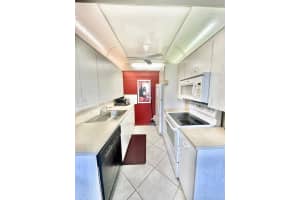 2078 Guildford E, Boca Raton, FL 33434 Sold 12/04/25