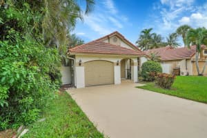 3833 NW 7th Place, Deerfield Beach, FL 33442 Sold 10/04/24