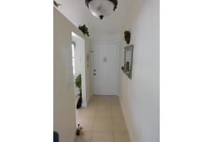 7674 Tahiti Lane 203, Lake Worth, FL 33467 Sold 05/28/25