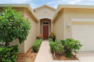 9968 SW Stonegate Drive, Port Saint Lucie, FL 34986 Sold 01/14/25