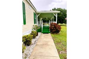 745 NE 104th Court, Okeechobee, FL 34974 Sold 12/13/24