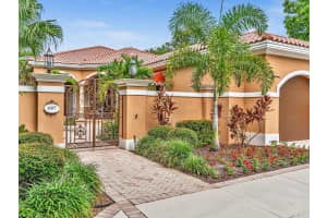 1107 Periwinkle Lane, Delray Beach, FL 33444 Sold 01/10/25