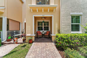 341 Indian Creek Parkway 101, Jupiter, FL 33458 Sold 08/16/24