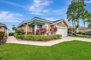 MLS# R11003303, Lake Worth, Florida 33467