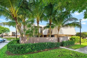 6811 68th Way, West Palm Beach, FL 33409 Sold 08/23/24