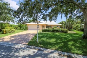 5557 SE Running Oaks Circle, Stuart, FL 34997 Sold 01/16/25