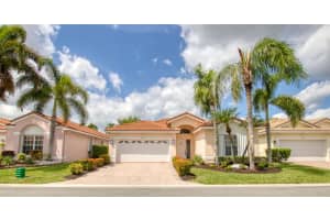 MLS# R11003352, Boynton Beach, Florida 33437