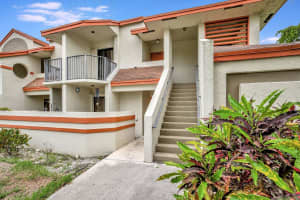 5586 Ctyard Drive 5586, Margate, FL 33063 Sold 12/03/24