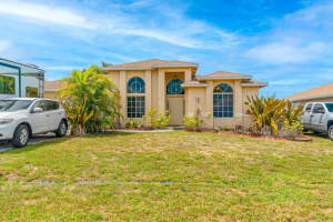 565 SW Halkell Avenue, Port Saint Lucie, FL 34953 Sold 11/13/24