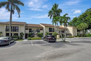 5188 Oak Hill Lane 1113, Delray Beach, FL 33484 Sold 11/26/24