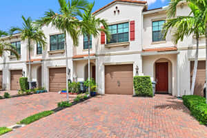 10179 Akenside Drive, Boca Raton, FL 33428 Sold 09/05/24