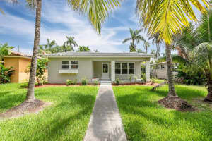 1334 Polk Street, Hollywood, FL 33019 Sold 12/02/24