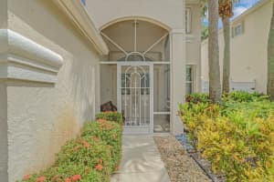 MLS# R11003474, Lake Worth, Florida 33467