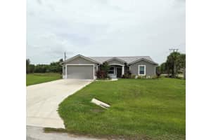 3573 NW 28th Avenue, Okeechobee, FL 34972 Sold 09/09/24