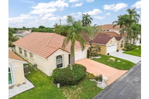 1383 Fairfax Circle E, Boynton Beach, FL 33436 Sold 08/15/24