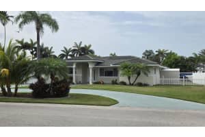 945 Brookdale Drive, Boynton Beach, FL 33435 Sold 09/20/24