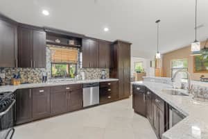 14465 86th Road N, The Acreage, FL 33470 Sold 09/13/24
