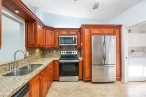 6084 Kings Gate Circle, Delray Beach, FL 33484 Sold 08/13/24