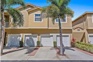 117 Lighthouse Circle B, Tequesta, FL 33469 Sold 03/19/25