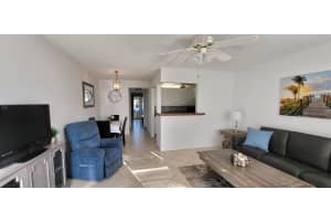 30 Berkshire B B, West Palm Beach, FL 33417 Sold 10/25/24