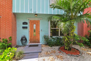1112 35th Street, West Palm Beach, FL 33407 Sold 11/01/24