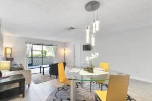 1105 Lakeview Drive E, Royal Palm Beach, FL 33411 Sold 09/23/24