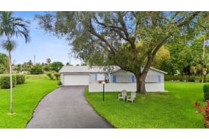 4725 Rainbow Drive, Greenacres, FL 33463 Sold 08/14/24
