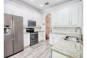 10429 Willow Oaks Trail, Boynton Beach, FL 33473 Sold 11/19/24