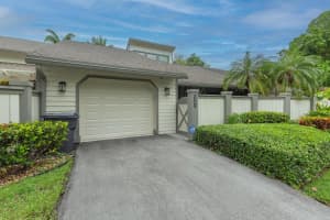 2586 Bedford Mews Drive, Wellington, FL 33414 Sold 02/24/25