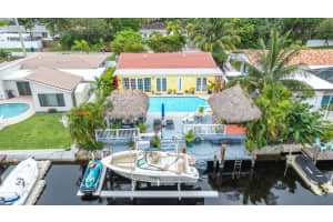 2402 SE 13th Court, Pompano Beach, FL 33062 Sold 09/05/24