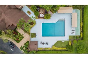 10 Bay Cedar Court, Royal Palm Beach, FL 33411 Sold 03/03/25