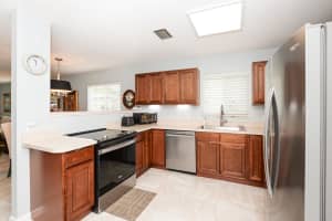 26 Lake Vista Trail 106, Port Saint Lucie, FL 34952 Sold 01/17/25