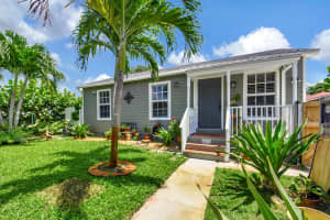 822 Franklin Road, West Palm Beach, FL 33405 Sold 09/20/24