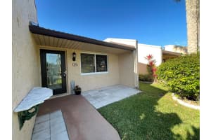 125 Lake Gloria, West Palm Beach, FL 33411 Sold 09/12/24