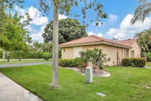5562 NW 41st Avenue, Coconut Creek, FL 33073 Sold 01/27/25