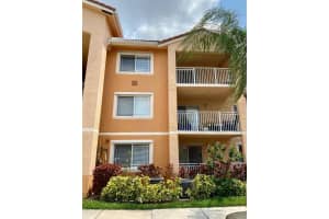 251 SW Palm Drive Drive SW 105, Port Saint Lucie, FL 34986 Sold 11/22/24