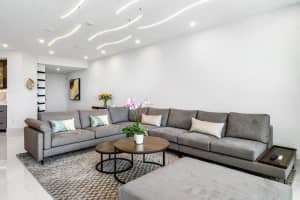 550 SE Mizner Boulevard B709, Boca Raton, FL 33432 Sold 08/30/24