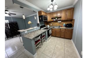 1829 N A Street 8, Lake Worth Beach, FL 33460 Sold 10/08/24