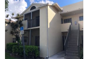 651 Cypress Lake Boulevard G, Deerfield Beach, FL 33064 Sold 01/10/25