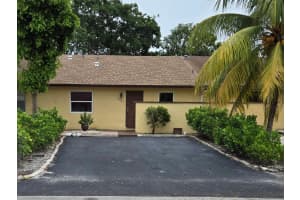 4404 NW 5th Avenue, Deerfield Beach, FL 33064 Sold 08/30/24