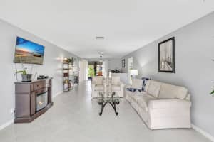 9875 Papaya Tree Trail B, Boynton Beach, FL 33436 Sold 08/22/24