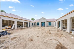19455 Pine Tree Drive, Jupiter, FL 33469 Sold 09/05/24