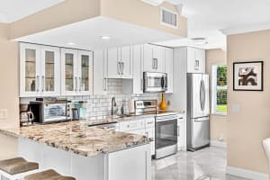 35 Colonial Club Drive 104, Boynton Beach, FL 33435 Sold 08/27/24